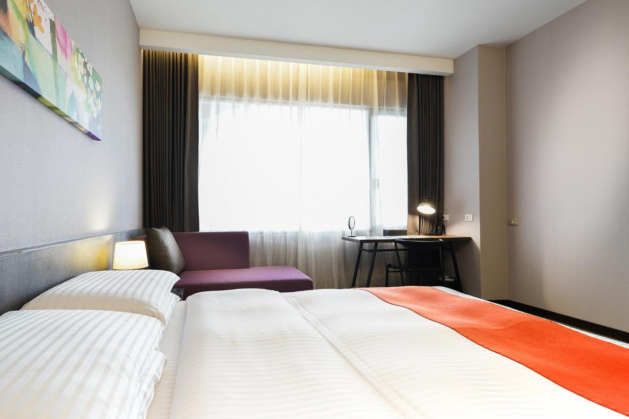 โฮยา รีสอร์ต โฮเต็ล เกาสง Hotel ภายนอก รูปภาพ