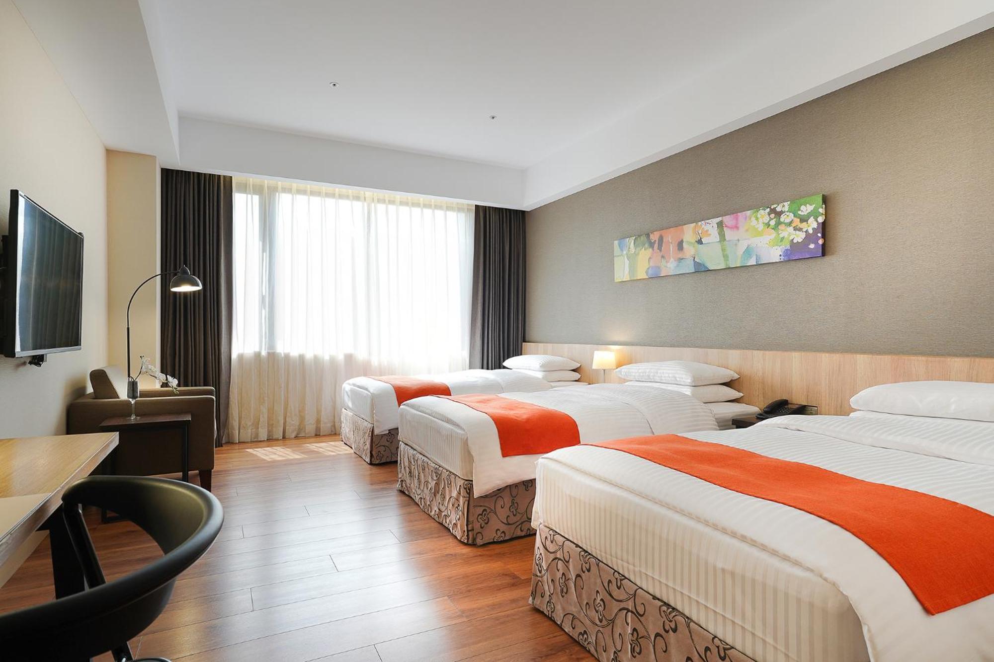 โฮยา รีสอร์ต โฮเต็ล เกาสง Hotel ภายนอก รูปภาพ