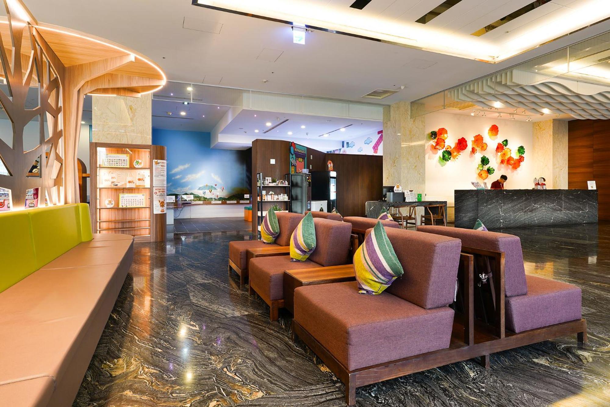 โฮยา รีสอร์ต โฮเต็ล เกาสง Hotel ภายนอก รูปภาพ