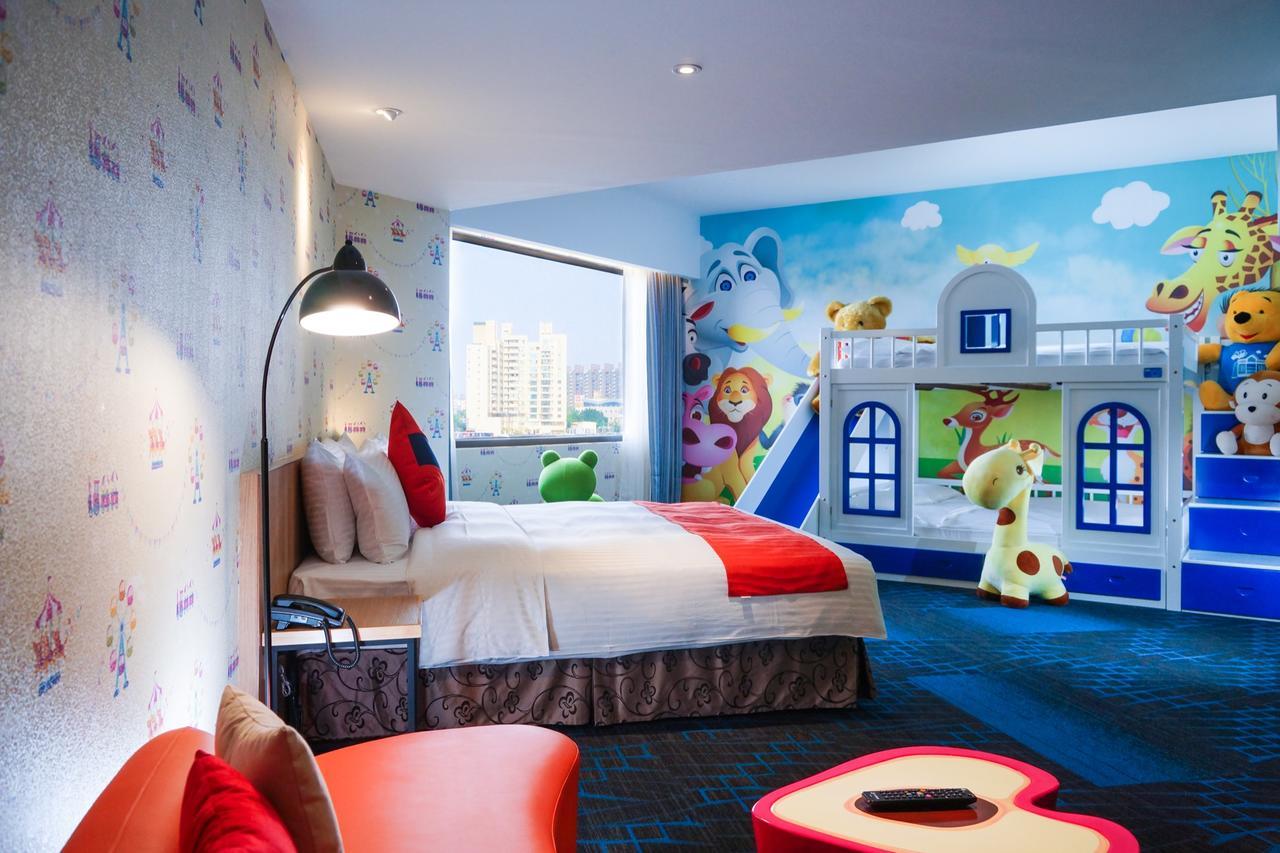 โฮยา รีสอร์ต โฮเต็ล เกาสง Hotel ภายนอก รูปภาพ
