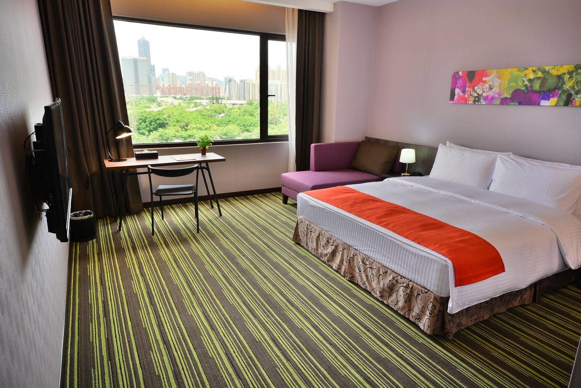 โฮยา รีสอร์ต โฮเต็ล เกาสง Hotel ภายนอก รูปภาพ